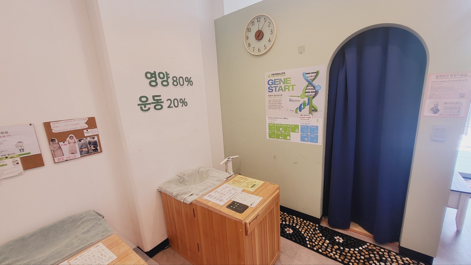2000769928_FjEl5Lu6_462653b175d739bd51df287b5b49e8cfff3666f2.jpg 이미지크게보기